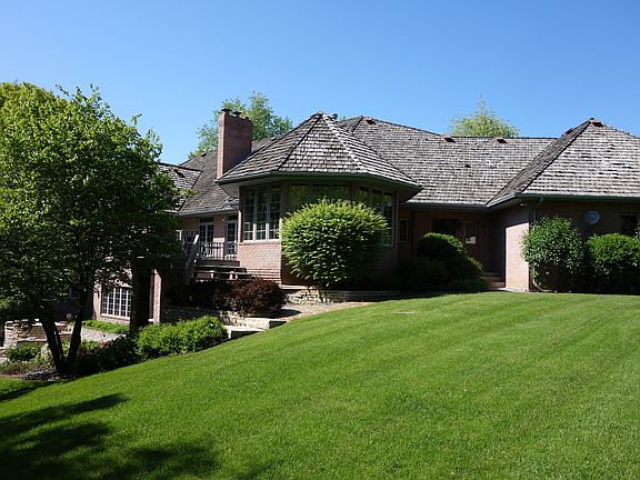 Large Lawn for Entertaining