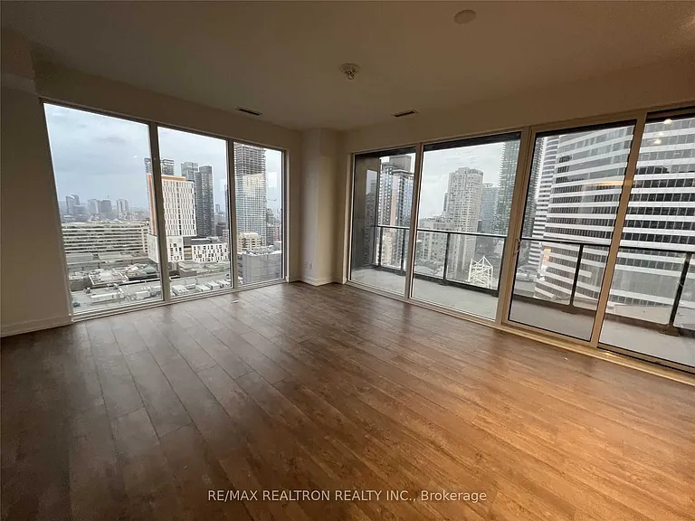 20 Edward St #2203 — Photo 20