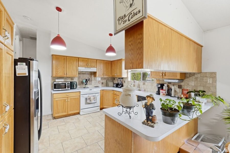 1662 S 1200 W, Woods Cross, UT - More