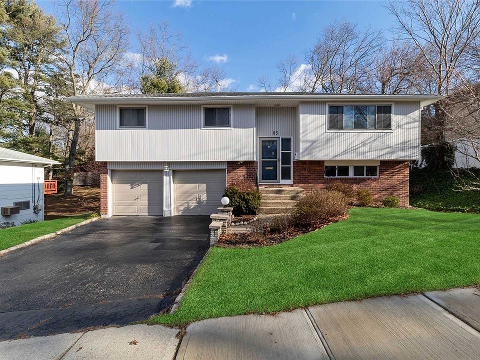 1st image of 85 Baumont Dr