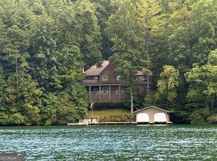 466 Murray Cove Rd, Tiger, GA 30576