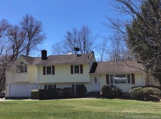 1283 Lilac Ct, Cheshire, CT 06410