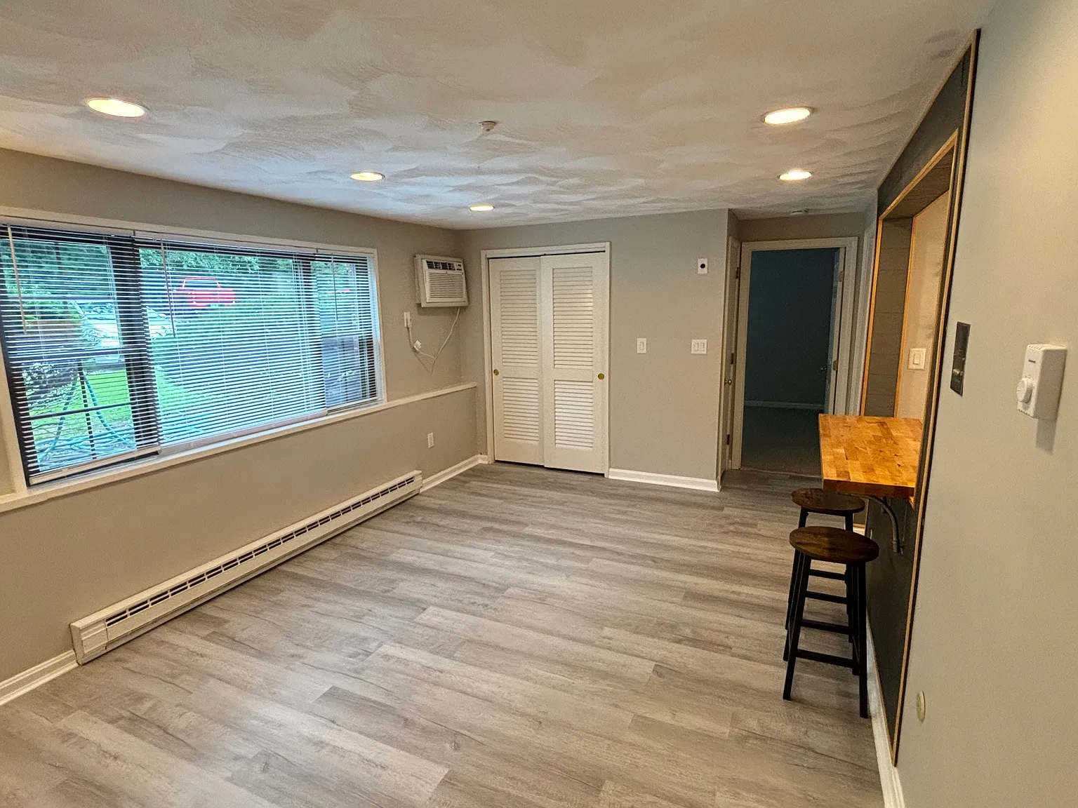 23 Spencer Rd — Photo 1