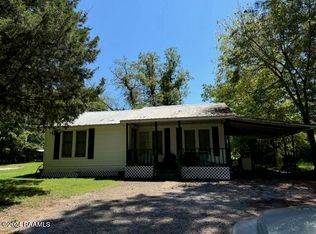 877 Old Spanish Rd, Opelousas, LA 70570