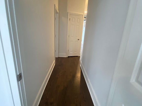 2nd image of 2300-56 S Michigan Ave #610