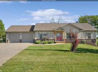 803 E Bell Dr, Mount Pleasant, IA 52641