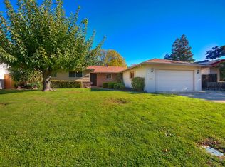 7553 Center Pkwy, Sacramento, CA 95823