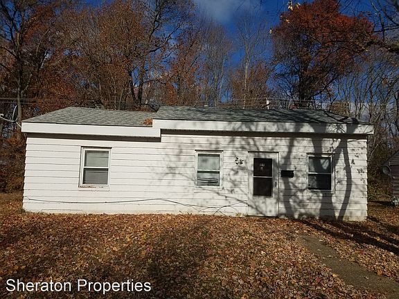 2nd image of 137 Bunche Blvd