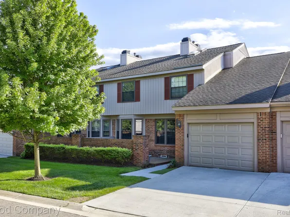 7354 Birkshire, West Bloomfield, MI 48322