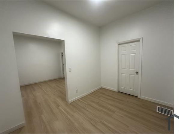 410 Maple Ave