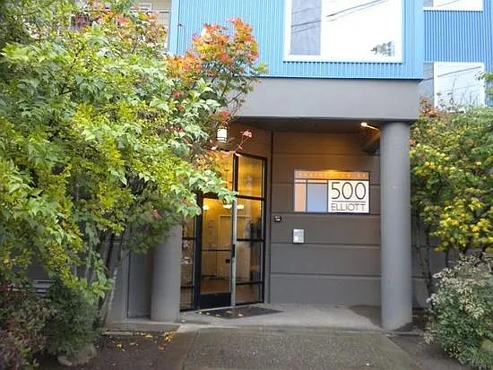 500 Elliott Ave W #407