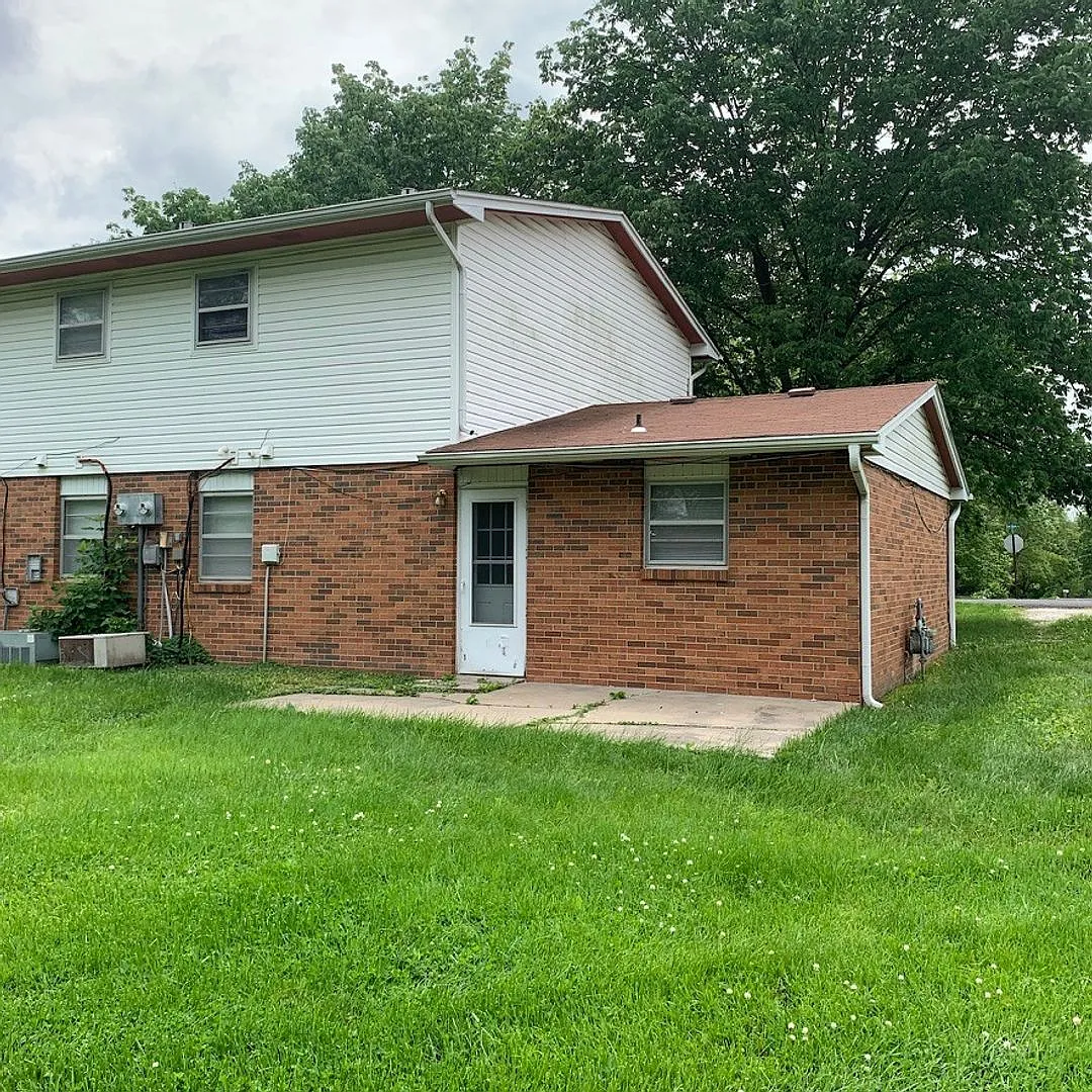 560 N East Park Ln — Photo 4