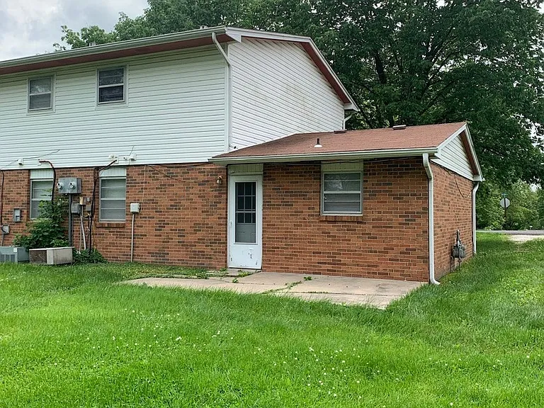 560 N East Park Ln — Photo 4
