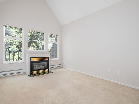 4th image of 5518 14th Ave #419