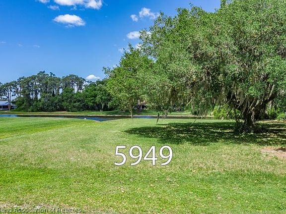 4th image of 5949 Thunder Rd