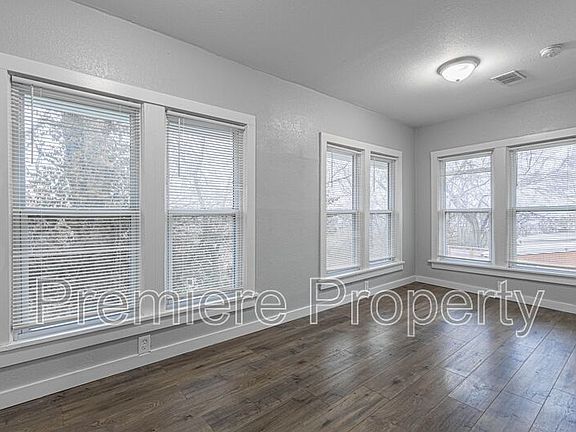 3rd image of 1217 W 21st St Floor 2