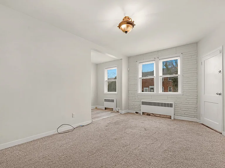 3706 W Franklin St — Photo 7