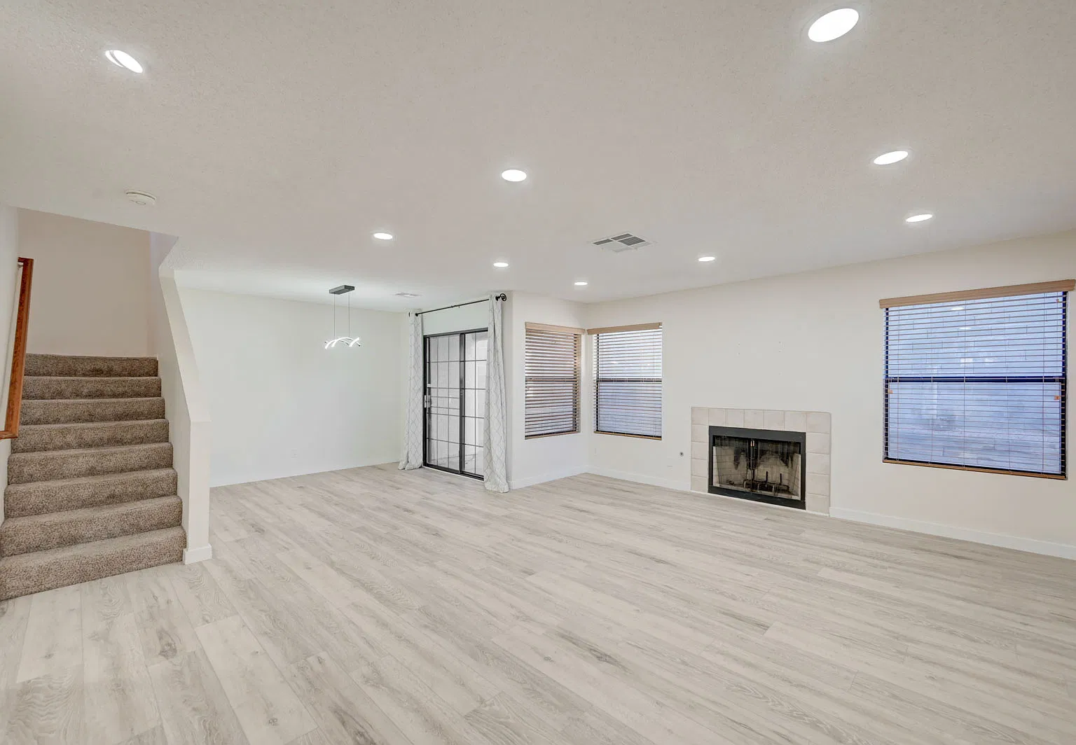 9548 Wooden Pier Way — Photo 3