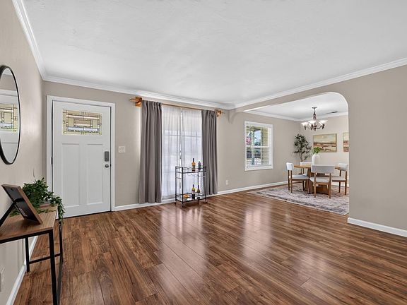 5th image of 2229 Juliesse Ave