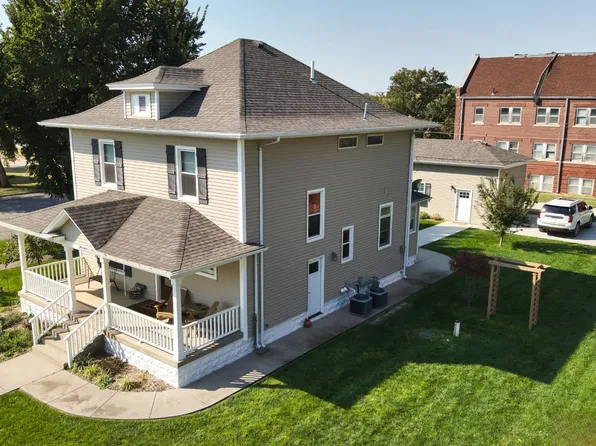 502 N Broadway St, Saint John, KS 67576