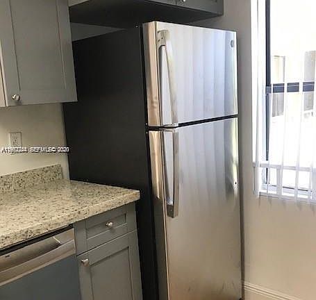 3rd image of 9999 Summerbreeze Dr APT 414