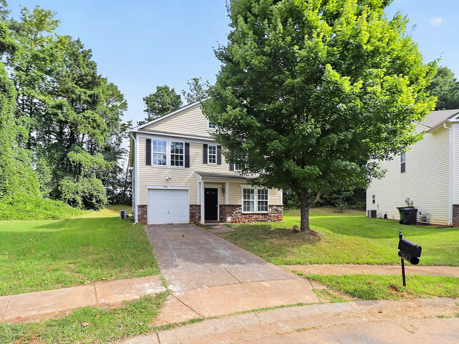 7348 Mitzi Deborah Ln. CLT NC 28269 - 1 — Photo 3