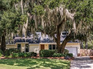 993 Sea Gull Dr, Mount Pleasant, SC 29464