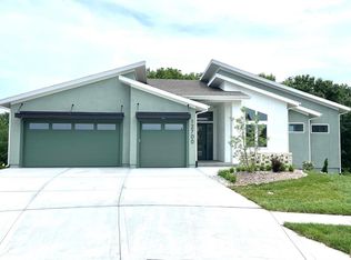 12700 W 174th St, Overland Park, KS 66221