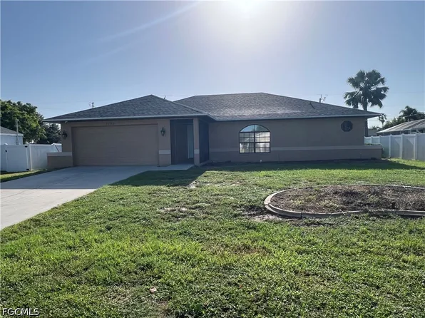 3709 SW 7th Ave, Cape Coral, FL 33914