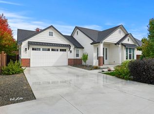 23 W Arnaz St, Meridian, ID 83646