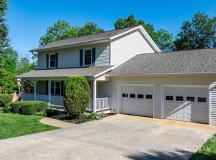 230 Inglewood Dr, Morganton, NC 28655