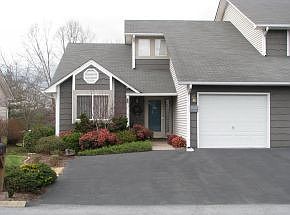 1st image of 135 Brook Ln #135