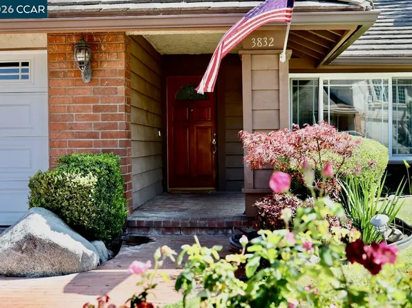 3832 Lesser Dr, Thousand Oaks, CA 91320