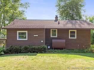 1407 Taylor Dr, Otsego, MI 49078