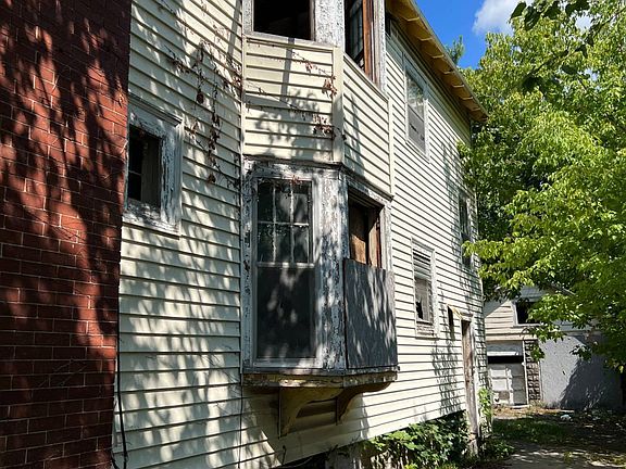 5th image of 1927-29 Midland Ave