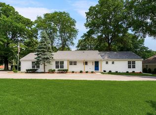 3520 W 93rd St, Leawood, KS 66206