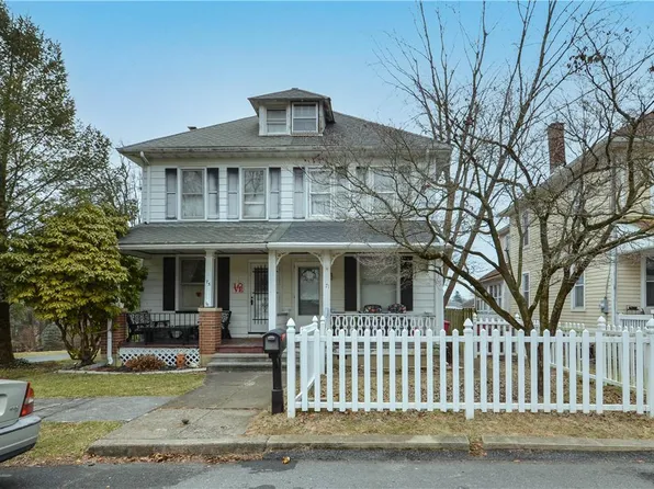 71 Grandview Ave S, Wernersville, PA 19565