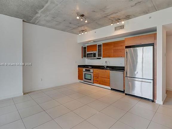 4th image of 3451 1st Ave APT M0201