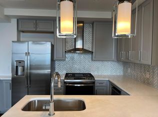 50 W Broad St UNIT 3502, Columbus, OH 43215