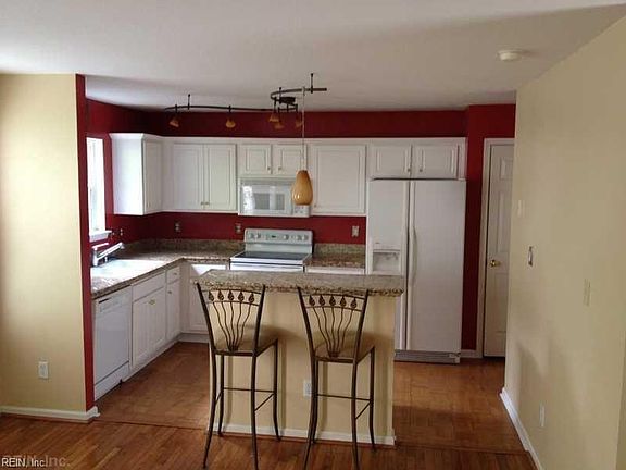 5th image of 1518 Parks Ave