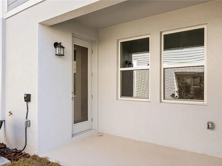3126 Kurtz Ter — Photo 6