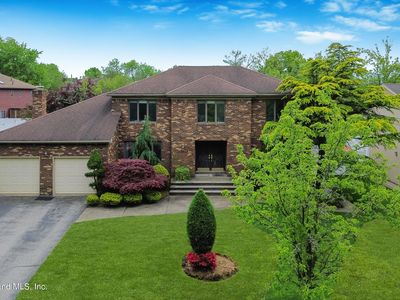 1400 Woodrow Rd, Staten Island, NY, 10309