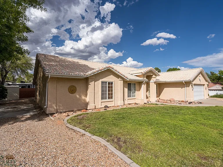 2342 W 1710 North Cir — Photo 11