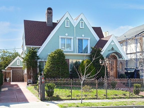 2nd image of 268 W End Ave