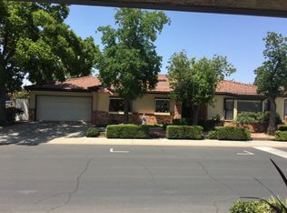 886 E El Paso Ave, Fresno, CA 93720