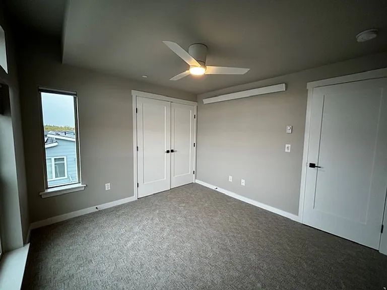 688 Venture Way — Photo 10