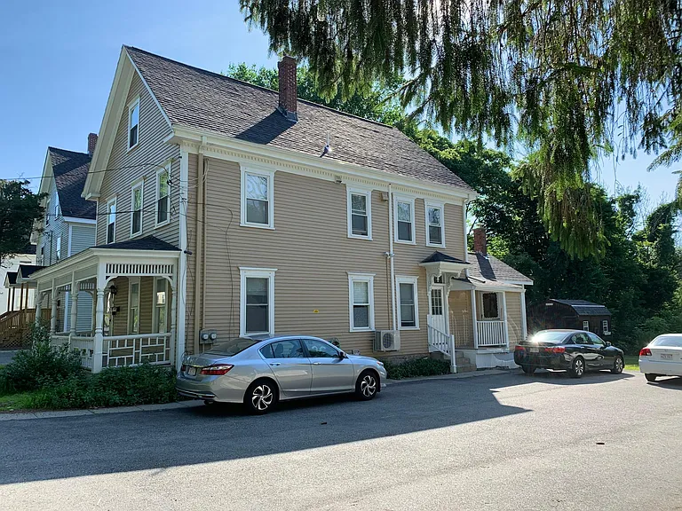 Red Spring Rd — Photo 1