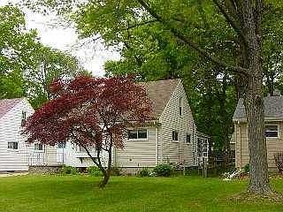 2nd image of 3919 Chipplegate Rd