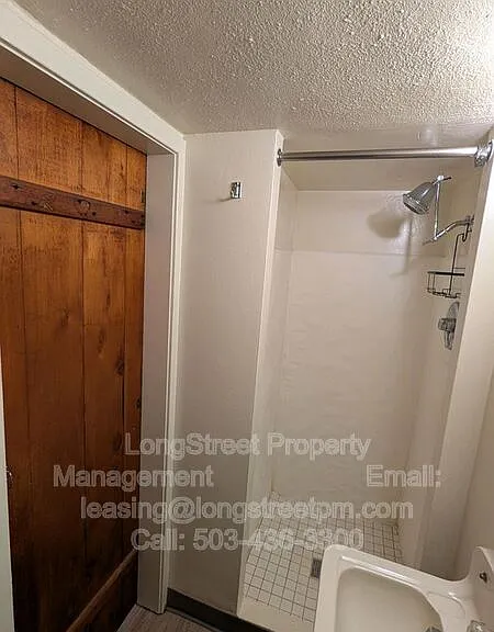 205 NW 11th St #5 — Photo 21