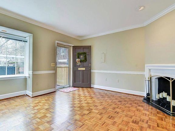 4th image of 338 N Saint Asaph St
